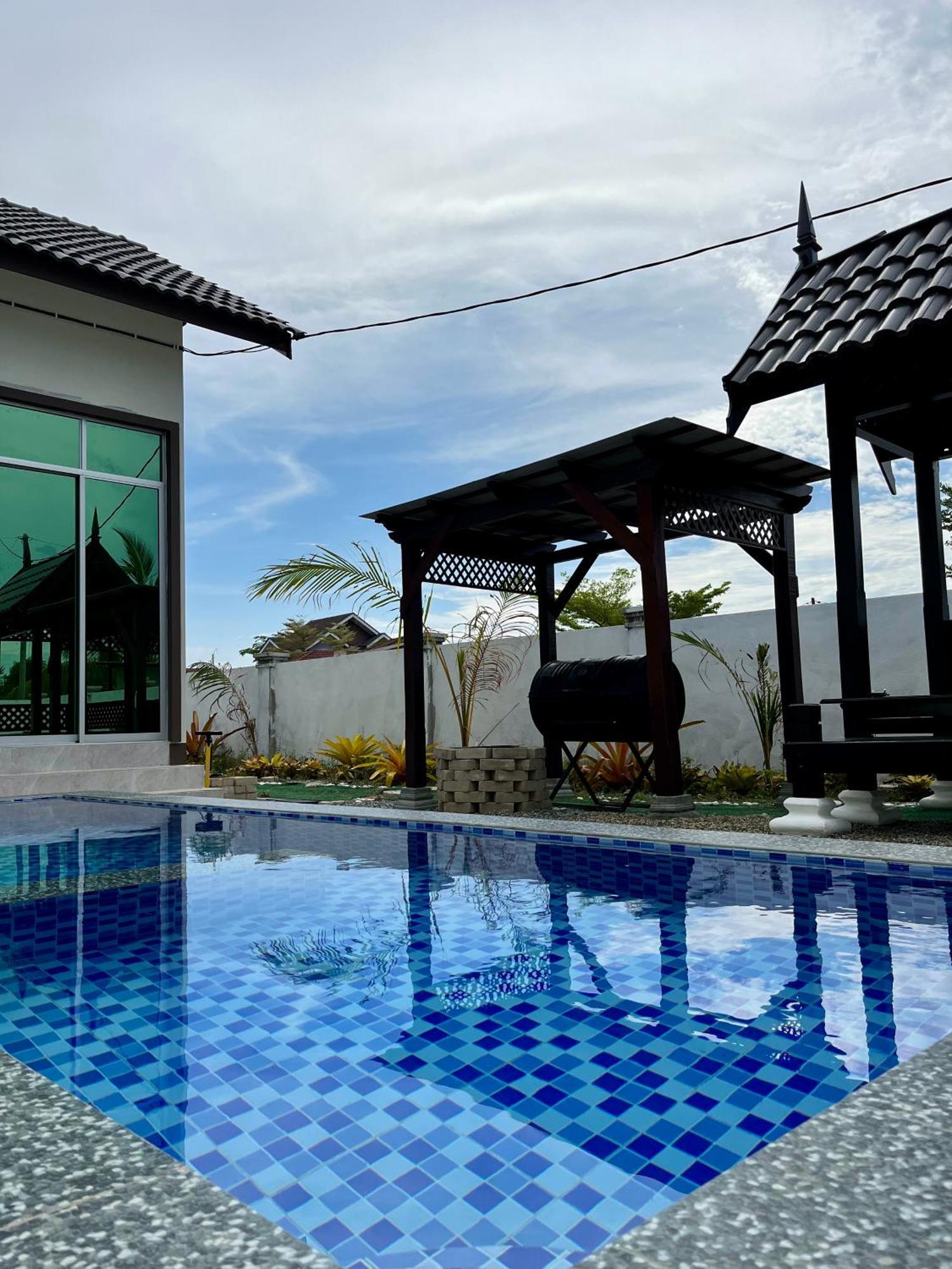 The Broms Villa 瓜拉丁加奴 外观 照片