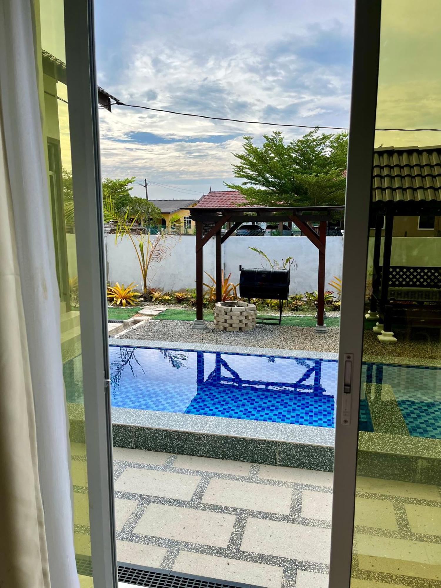 The Broms Villa 瓜拉丁加奴 外观 照片